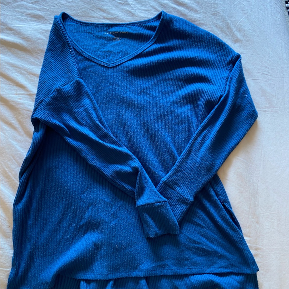 American Eagle Blue Long Sleeve Top